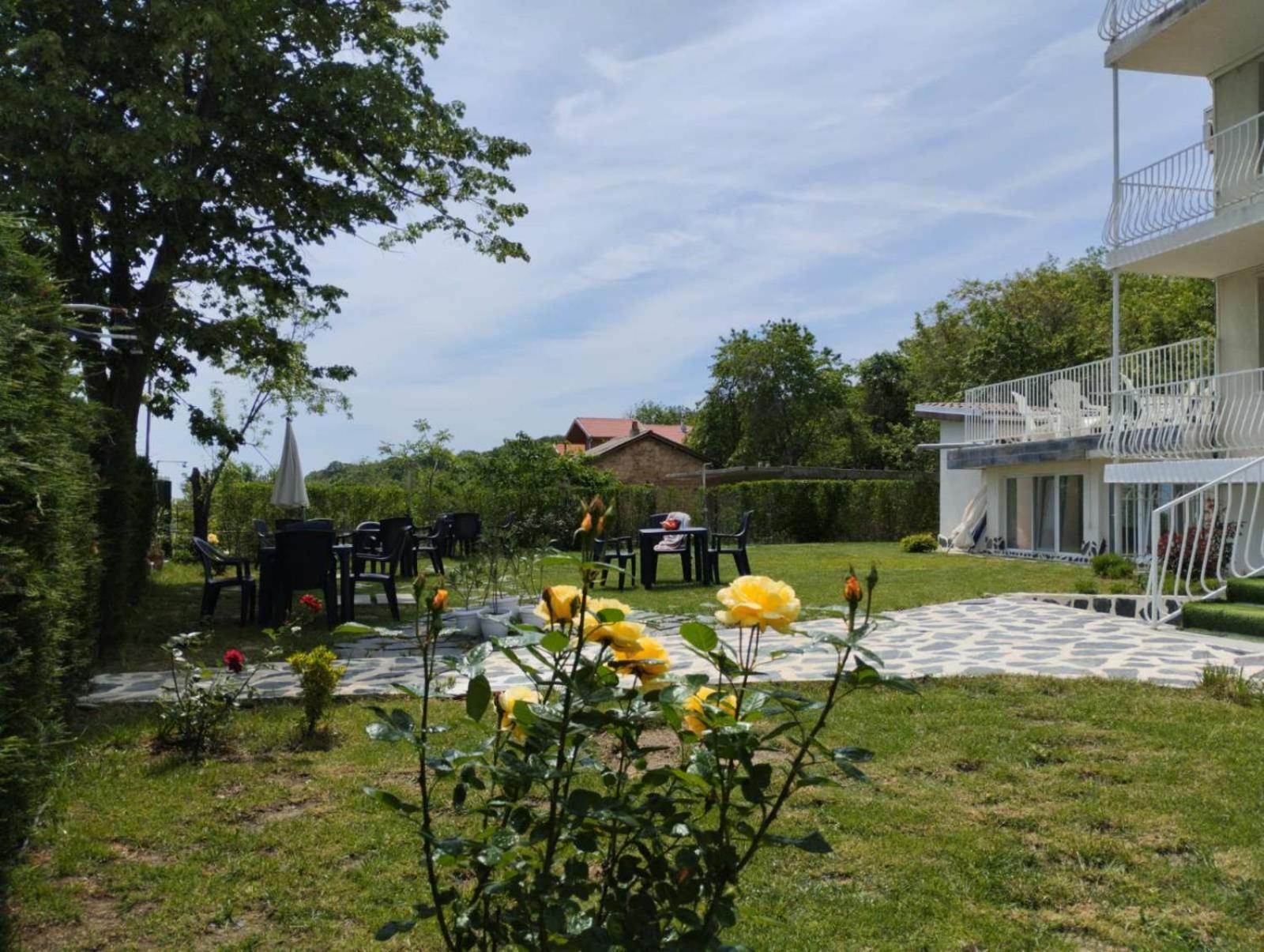 Simada Blue Guesthouse Golden Sands Εξωτερικό φωτογραφία